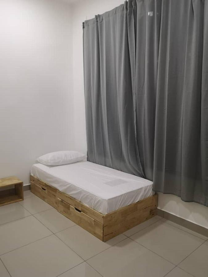 Aiyu Homestay, Conezion, Ioi Resort Πουτρατζάγια Εξωτερικό φωτογραφία