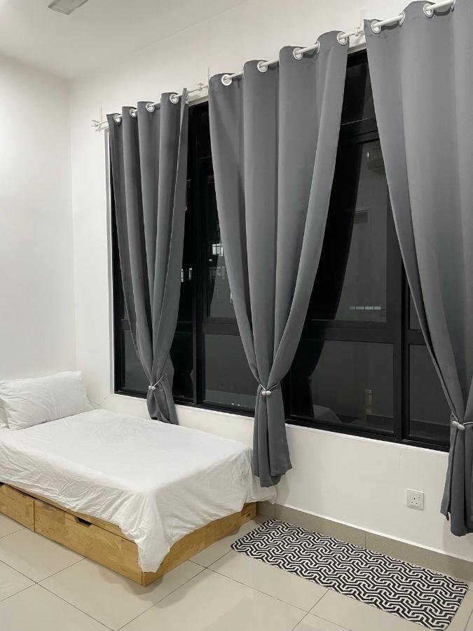 Aiyu Homestay, Conezion, Ioi Resort Πουτρατζάγια Εξωτερικό φωτογραφία